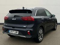 Usado Kia Niro 141 CV (103 kW) 2022 Negro SUV