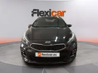 Usado Kia Ceed 136 CV (100 kW) 2018 Negro Utilitario