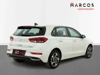 Usado Hyundai i30 100 CV (73 kW) 2024