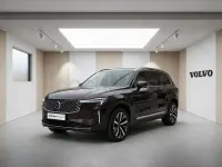 Usado Volvo XC90 Core 250 CV (183 kW) 2025 Granate SUV