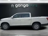 Usado SsangYong Musso 202 CV (148 kW) 2024 Blanco Pickup/Camioneta