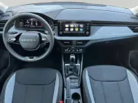 Nuevo Skoda Scala Selection 115 CV (84 kW) 2025 Gris Utilitario
