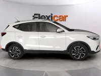 Usado MG ZS Luxury 111 CV (81 kW) 2023 Blanco SUV