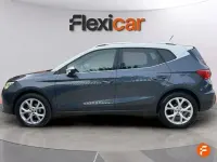 Używany Seat Arona FR 150 KM (110 kW) 2023 Niebieski SUV