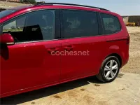Usado Seat Alhambra Style 150 CV (110 kW) 2016 Rojo Monovolumen