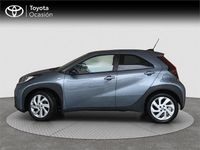 Usado Toyota Aygo X Play 72 CV (52 kW) 2024 Gris SUV