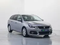 Usado Peugeot 308 SW Style 130 CV (95 kW) 2018 Gris / plata Familiar