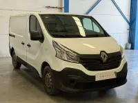 Usado Renault Trafic 120 CV (88 kW) 2019 Blanco Monovolumen