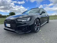 Usado Audi RS4 Sport 450 CV (330 kW) 2018 Negro Familiar