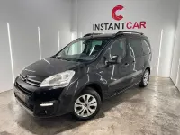 Usado Citroën Berlingo Shine 100 CV (73 kW) 2018 Negro Monovolumen