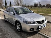Usado Honda Accord Comfort 155 CV (114 kW) 2005 Gris / plata Berlina