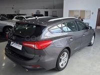 Usado Ford Focus Trend 120 CV (88 kW) 2019 Azul Familiar