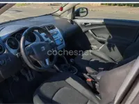 Usado Seat Altea XL Sport 140 CV (102 kW) 2010 Negro Monovolumen