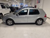 Usado VW Golf IV Conceptline 105 CV (77 kW) 2003 Gris / plata Berlina
