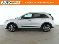 Usado Kia Niro 141 CV (103 kW) 2018 Gris SUV