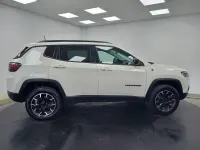 Usado Jeep Compass Trailhawk 241 CV (177 kW) 2022 Blanco SUV