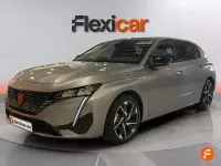 Usado Peugeot 308 Allure 130 CV (95 kW) 2024 Gris
