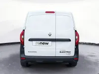 Usado Renault Kangoo 89 kW (122 CV) 2023 Blanco Monovolumen