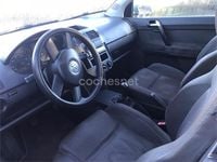 Usado VW Polo Conceptline 65 CV (47 kW) 2003 Gris / plata Berlina
