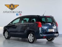 Usado Peugeot 5008 Allure 150 CV (110 kW) 2016 Azul Monovolumen