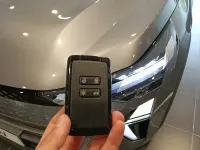 Nuevo Renault Captur Techno 90 CV (66 kW) 2026 Gris SUV