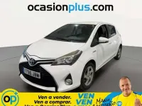 Usado Toyota Yaris Active 100 CV (73 kW) 2014 Blanco Utilitario