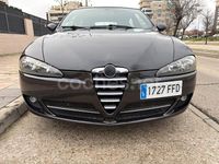 Usado Alfa Romeo 147 105 CV (77 kW) 2006 Negro Utilitario