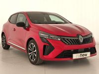 Usado Renault Clio V Techno 100 CV (73 kW) 2025 Rojo Berlina