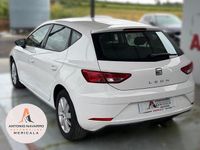 Usado Seat Leon Business 90 CV (66 kW) 2017 Blanco Berlina