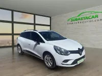 Usado Renault Clio GrandTour LIMITED 90 CV (66 kW) 2018 Blanco Familiar