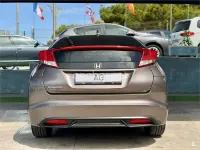 Usado Honda Civic Sport 120 CV (88 kW) 2014 Gris / plata Berlina