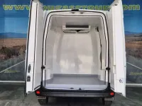 Usado Renault Master 135 CV (99 kW) 2022 Blanco Monovolumen