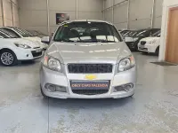 Usado Chevrolet Aveo LS 86 CV (63 kW) 2012 Gris / plata Berlina