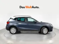 Usado Seat Arona Style 115 CV (84 kW) 2025 Gris SUV