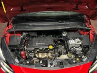Usado Opel Corsa Selective 90 CV (66 kW) 2016 Rojo Utilitario