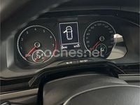 Usado VW Polo Advance 95 CV (69 kW) 2019 Gris / plata Berlina