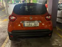Usado Renault Captur Zen 120 CV (88 kW) 2014 Rojo SUV