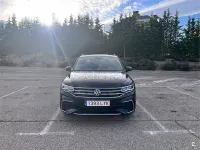 Usado VW Tiguan R-line 150 CV (110 kW) 2022 Negro SUV
