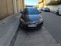 Usado Opel Astra Enjoy 110 CV (80 kW) 2011 Gris / plata Familiar