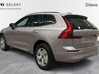 Usado Volvo XC60 Core 350 CV (257 kW) 2025 Gris / plata SUV