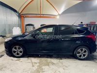 Käytetty Ford Focus Trend 125 HP (91 kW) 2012 Musta Sedan