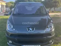 Usado Peugeot 1007 Sport 110 CV (80 kW) 2009 Negro Monovolumen
