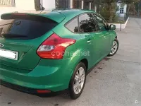 Usado Ford Focus 115 CV (84 kW) 2014 Verde Berlina