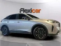 Usado Peugeot 3008 Allure 136 CV (100 kW) 2025 Gris SUV