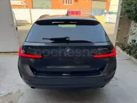 Usado BMW 330e 292 CV (214 kW) 2022 Gris / plata Familiar