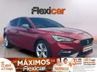 Usado Seat Leon Style 150 CV (110 kW) 2022 Burdeos Berlina