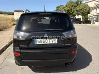 Usado Mitsubishi Outlander 140 CV (102 kW) 2007 Negro SUV