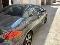 Usado Peugeot 307 CC 110 CV (80 kW) 2007 Negro Descapotable