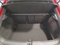 Usado VW T-Roc 150 CV (110 kW) 2024 Rojo SUV