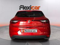 Usado Renault Mégane IV Life 101 CV (74 kW) 2018 Rojo Berlina